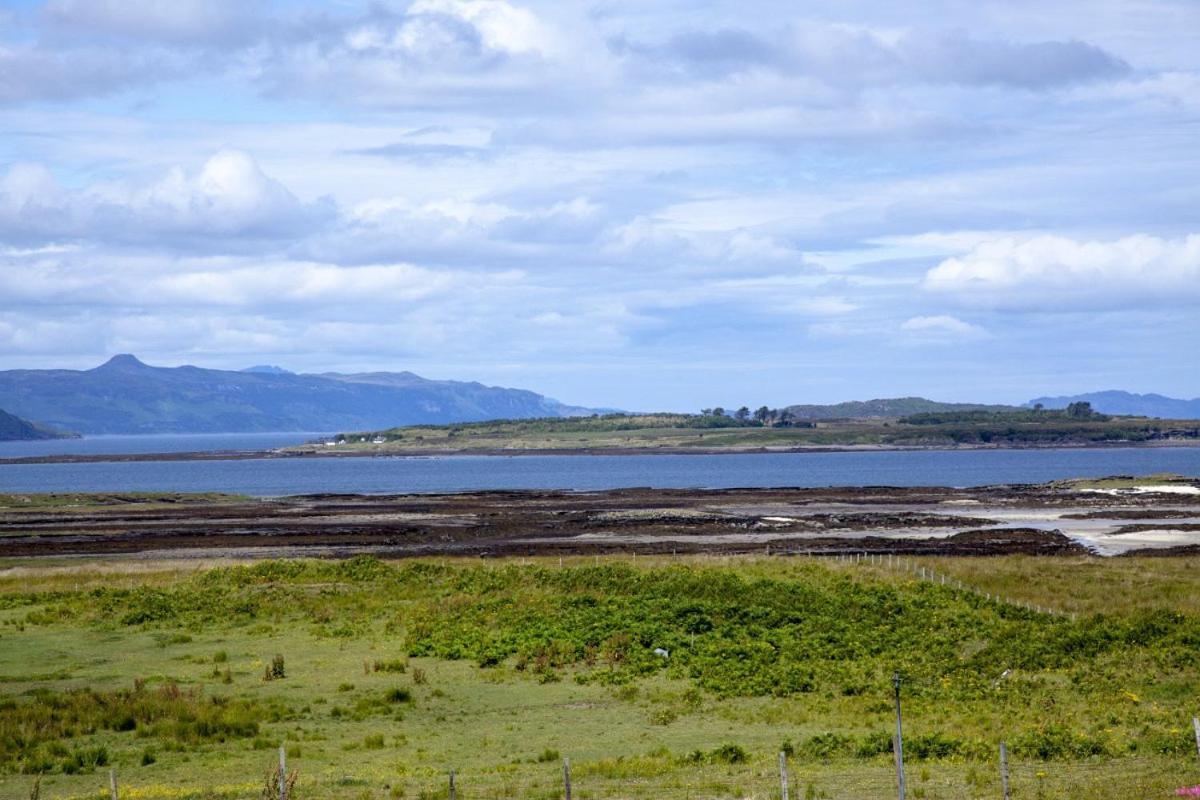 Strathgorm Bed and Breakfast Breakish Exteriör bild